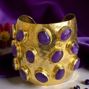 Spectacular 18k Triple Gold Plated Hammered Amethyst Cabochon Cuff Bracelet